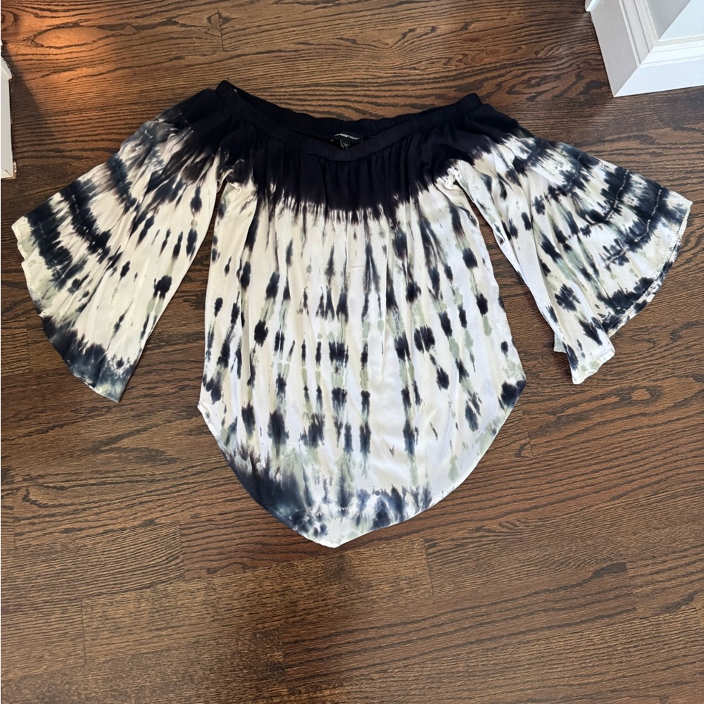 Fifteen Twenty Off The Shoulder Tie Dye Top Blouse Size M SOLD OUT NWHT